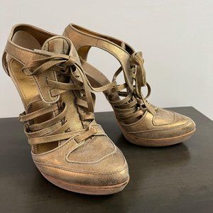 Stylish Heels - Gold - Good Condition - Size 37